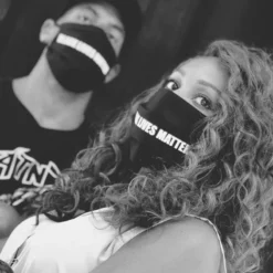 BLACK LIVES MATTER - MASQUE TISSU LAVABLE 7 BLACK LIVES MATTER - MASQUE TISSU LAVABLE -MAGIC CUSTOM black lives matter masque barriere covid 19 noir 2